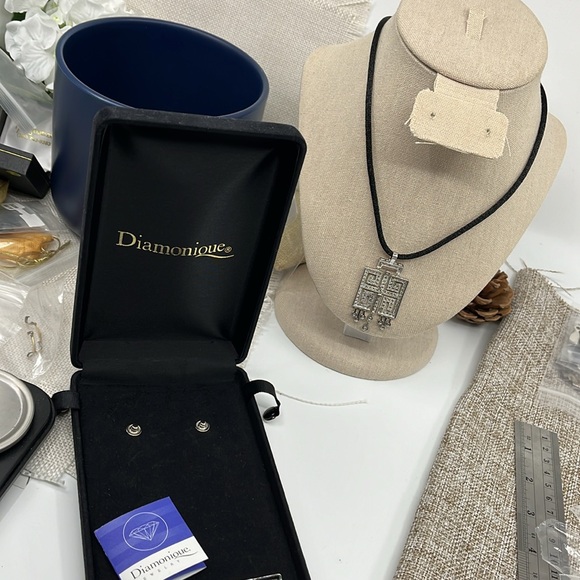 925 Diamonique QVC Geometric Statement Necklace w/ Black Adjustable Cord - Picture 10 of 14